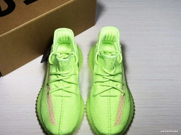 Yeezy in Adidas Dark the Boost EG5293 Glow 350 V2 0713